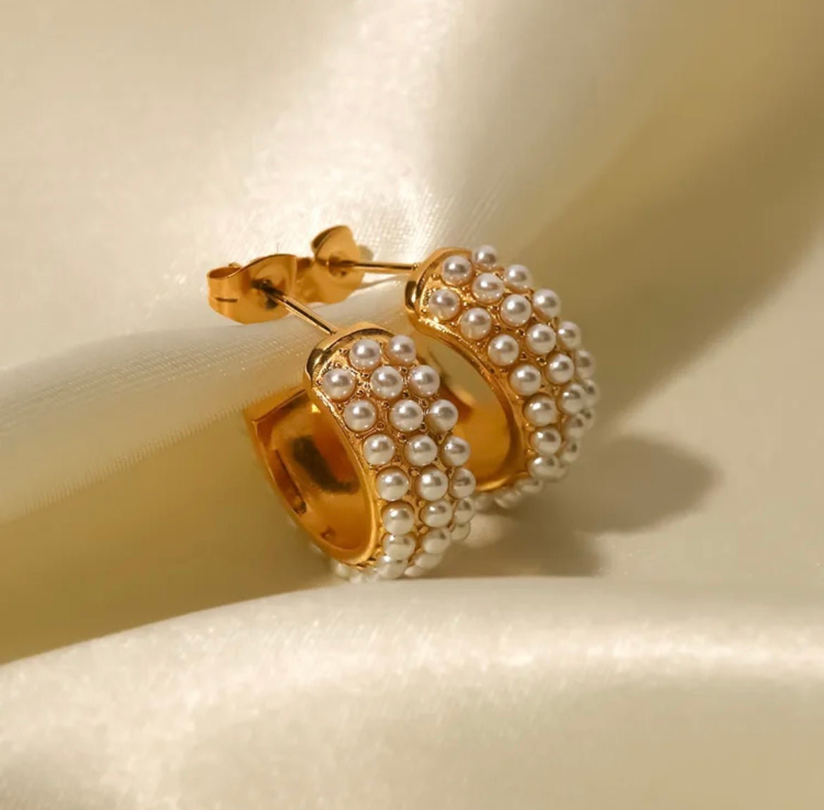 Earrings/Studs