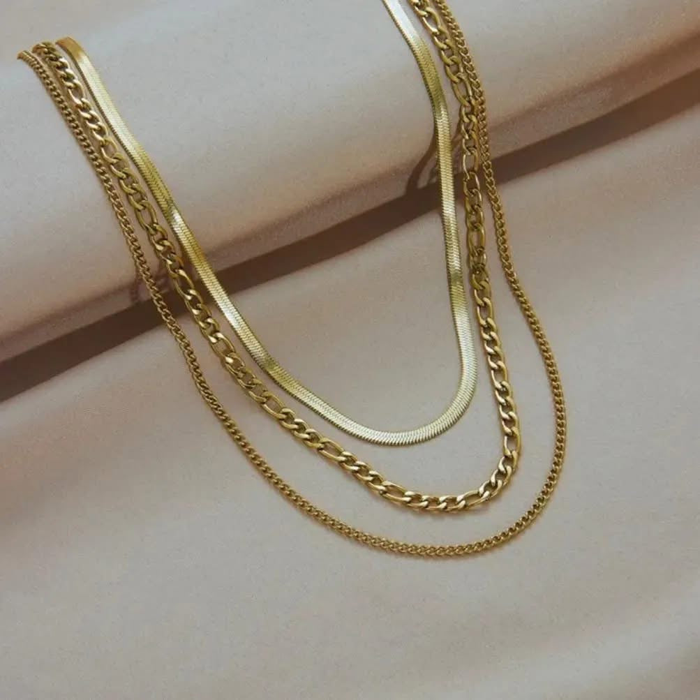 Simple layered necklace