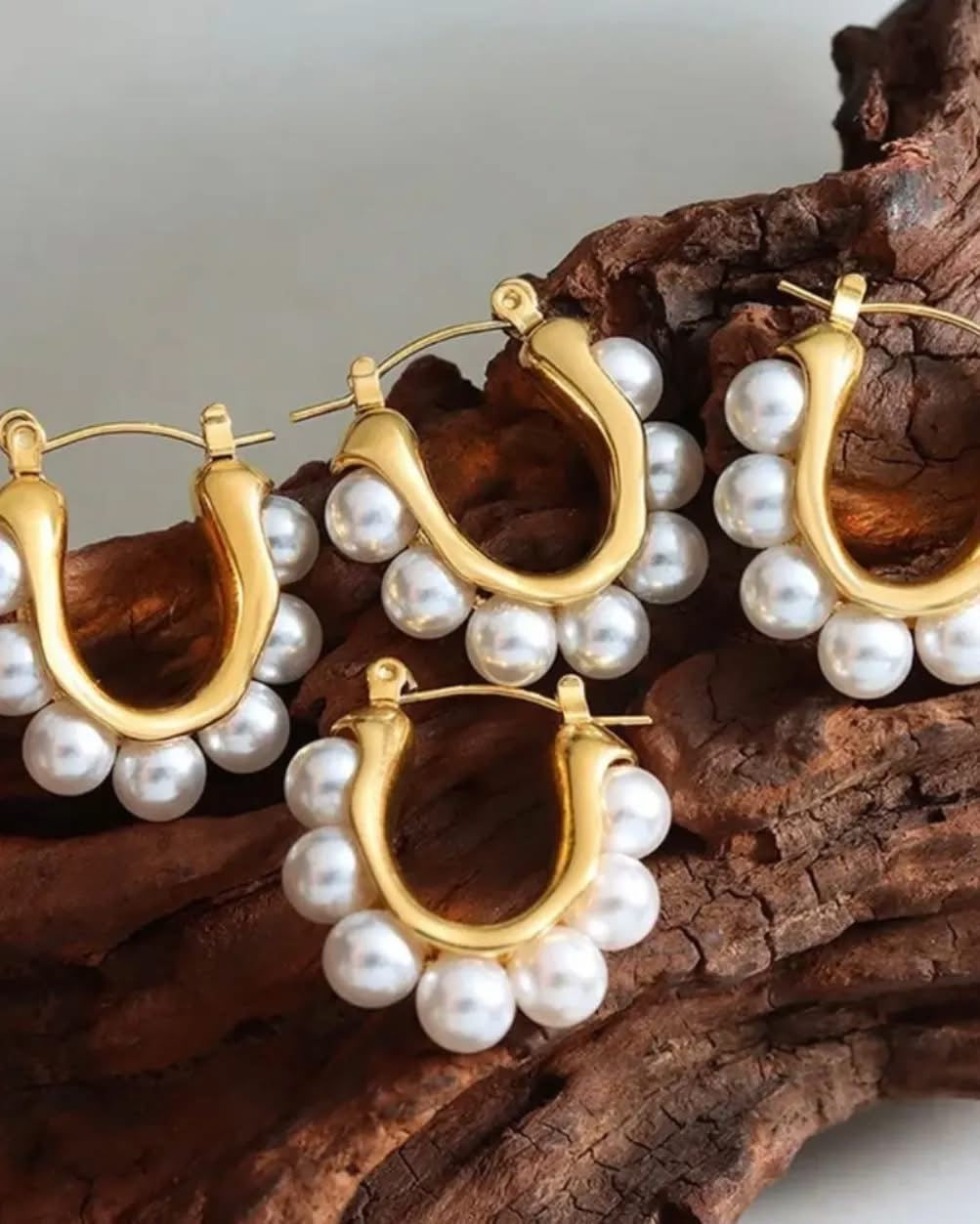 Plating Pearls earrings