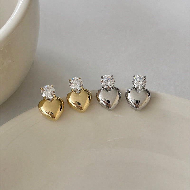Heart rhinestone studs