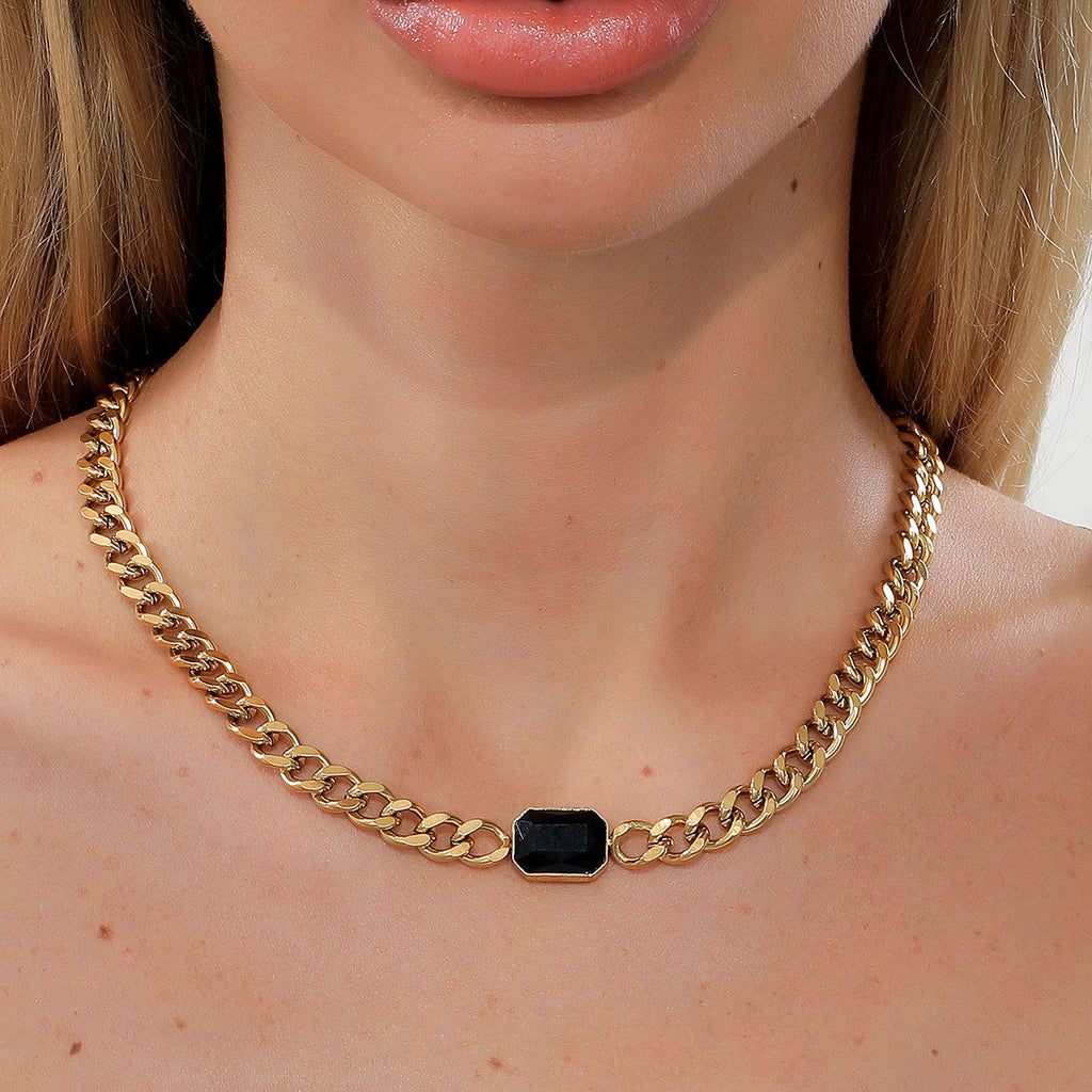 Plating rectangle zircon necklace