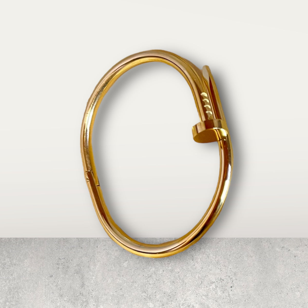 Nail Bangle